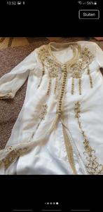 Takchita maat 104, Overige typen, Wit, Ophalen of Verzenden, Onbekend