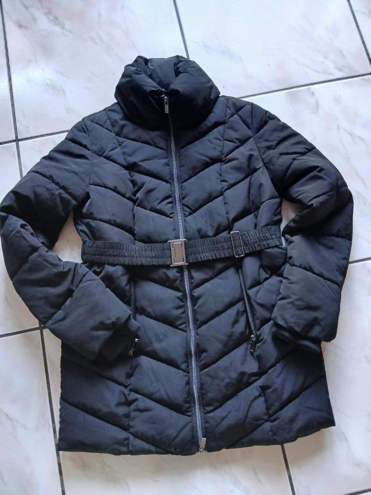 Z.g.a.n warme zwarte winterjas maat S, Kleding | Dames, Jassen | Winter, Zo goed als nieuw, Maat 36 (S), Zwart, Ophalen of Verzenden