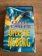 Operatie IJsberg Clive Cussler, Ophalen of Verzenden, Zo goed als nieuw, Nederland, Clive Cussler