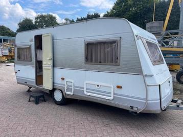 Dethleffs Family 480 TK; 2xzit stapelbed voortent beschikbaar voor biedingen