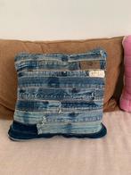Sierkussen jeans patchwork, Ophalen of Verzenden, Zo goed als nieuw, Blauw, Vierkant