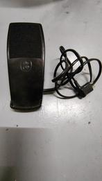 Husqvarna naaimachine voetpedaal.
Getest ! Werkt !, Hobby en Vrije tijd, Naaimachines en Toebehoren, Ophalen of Verzenden, Zo goed als nieuw