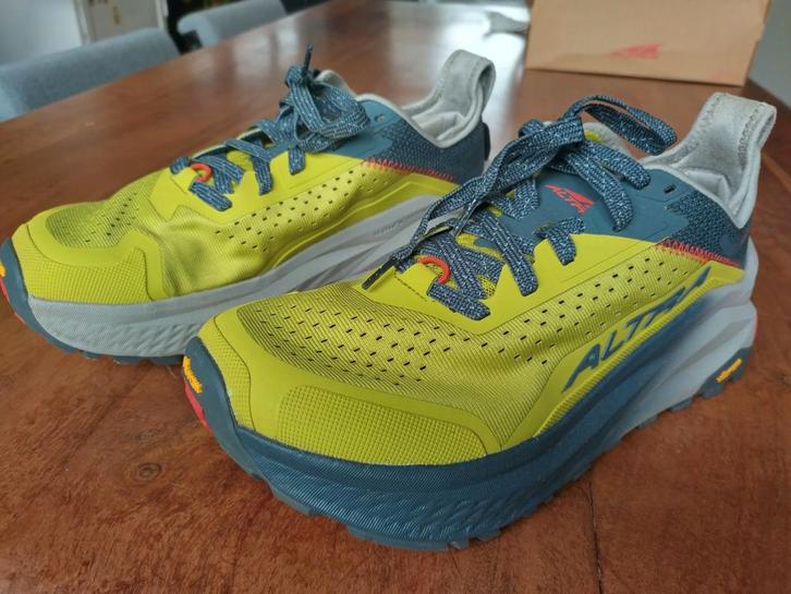 Trailrun schoenen Altra Olympus 6 maat 42,5, Sport en Fitness, Loopsport en Atletiek, Zo goed als nieuw, Hardloopschoenen, Overige merken