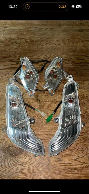 SYM Fiddle II Knipperlichten Set beschikbaar voor biedingen