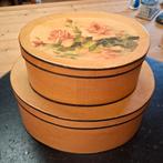 Twee Brocante dozen met Roze rozen., Antiek en Kunst, Curiosa en Brocante, Ophalen of Verzenden