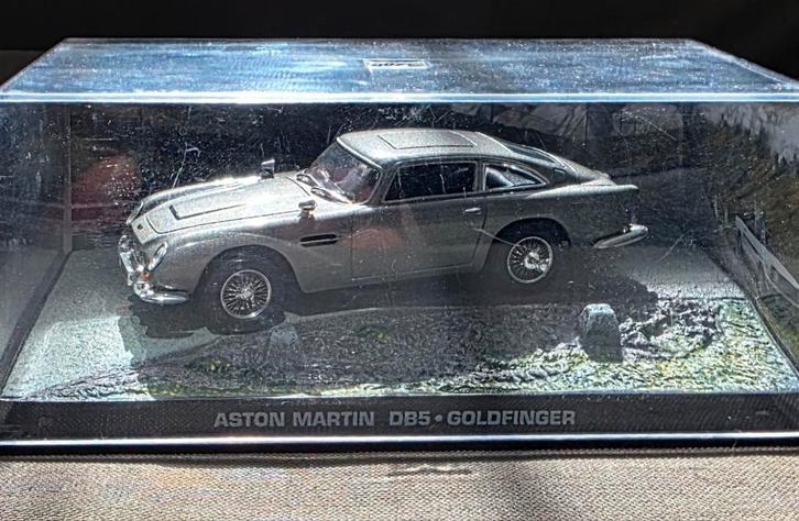 Aston Martin DB5 uit de James Bond-film 'Goldfinger'. , Hobby en Vrije tijd, Modelauto's | 1:43, Zo goed als nieuw, Auto, Overige merken