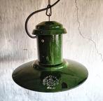Vintage groene emaille stal lamp Sovjet Unie (1964 CCCP), Gebruikt, Vintage, Ophalen of Verzenden, Metaal
