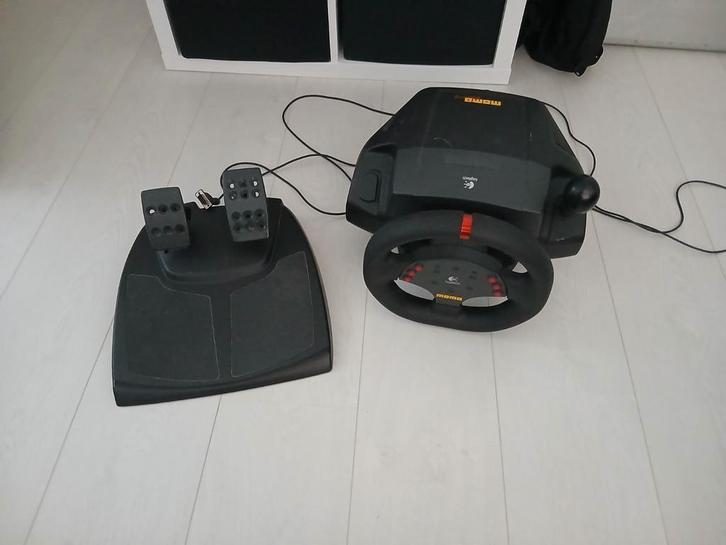 Logitech MOMO, Computers en Software, Joysticks, Zo goed als nieuw, Ophalen of Verzenden