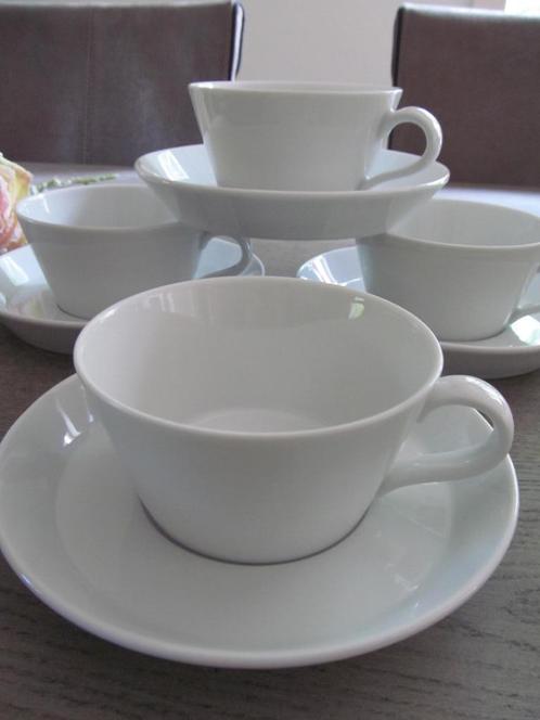4 Tric Arzberg Sieger Design Thee Kop en Schotels Wit, Huis en Inrichting, Keuken | Servies, Zo goed als nieuw, Kop(pen) en/of Schotel(s)