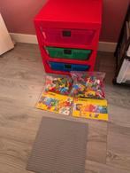 Mooi lego ladekastje met grondplaat en 2 lego classic sets, Kinderen en Baby's, Speelgoed | Duplo en Lego, Ophalen of Verzenden
