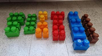 Megabloks plastic bouwstenen 29 stuks beschikbaar voor biedingen