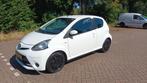 Toyota Aygo 1.0 VVT-i Airco / Led / Apk, Auto's, Voorwielaandrijving, Gebruikt, 4 stoelen, Origineel Nederlands
