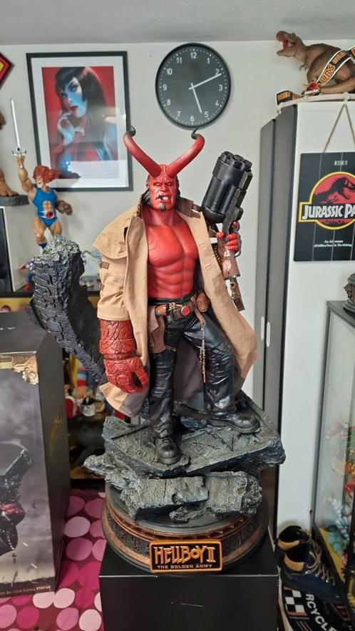 Blitzway hellboy,1/4 scale statue.hellboy 2,sideshow., Verzamelen, Poppetjes en Figuurtjes, Zo goed als nieuw, Ophalen of Verzenden
