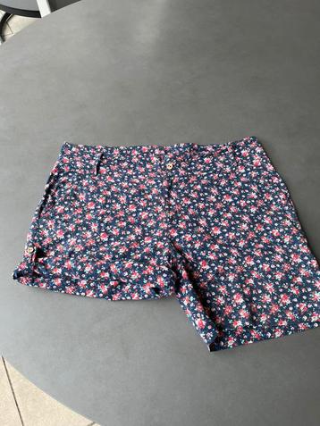 Abricot/wit/blauw gebloemde Natura short, mt XXL beschikbaar voor biedingen