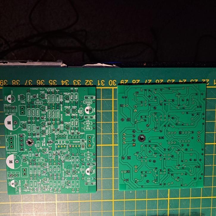 elektronica printplaat clone accuphase c-3850     5€ / stuk, Hobby en Vrije tijd, Elektronica-componenten, Nieuw, Ophalen of Verzenden