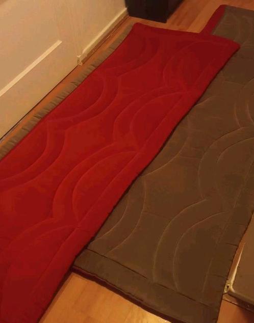 Goede twee slaapmat bankstel of marokkaanse sedari, Huis en Inrichting, Woonaccessoires | Plaids en Woondekens, Zo goed als nieuw