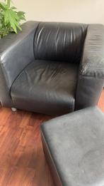 Comfortabele Ikea fauteuil + bijpassende poef – niet meer ve, Ophalen, Gebruikt, Zwart, Leer