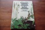 boek - Grassen, varens, mossen, korstmossen - Roger Phillips, Boeken, Ophalen of Verzenden, Zo goed als nieuw, Bloemen, Planten en Bomen