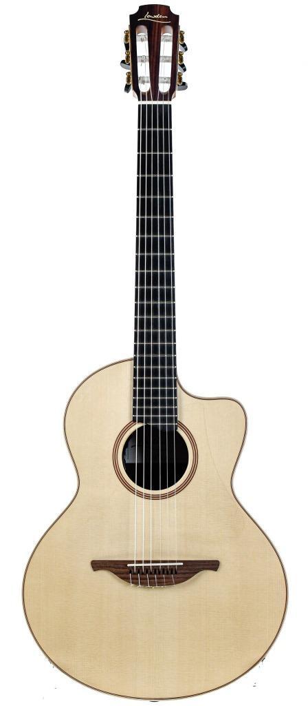 Lowden S32J Nylon Crossover 2022, Muziek en Instrumenten, Snaarinstrumenten | Gitaren | Akoestisch, Zo goed als nieuw, Klassieke of Spaanse gitaar