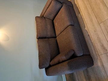 Gratis!   2x bruine bank!    Pronto wonen!