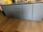 Modern grijs dressoir – veel opbergruimte, strakke afwerking, Ophalen, Zo goed als nieuw, 50 tot 75 cm