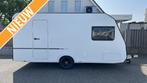 LMC E:dero 470K Stapelbed/Lichtgewicht, Caravans en Kamperen, Caravans, Bedrijf, 4 tot 5 meter, 500 - 750 kg, Koelkast