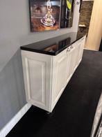 Dressoir kasten, 2x schilderij en wandlampen uit showroom!, Ophalen, Zo goed als nieuw, 200 cm of meer, 25 tot 50 cm