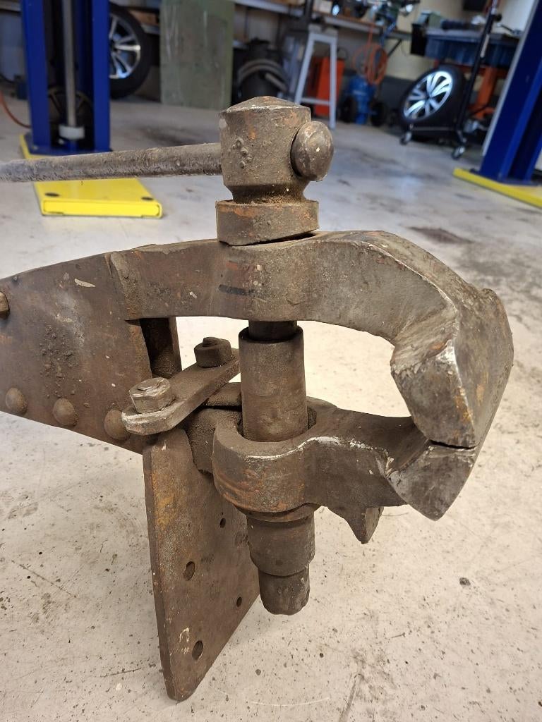 staartbankschroef, Doe-het-zelf en Verbouw, Gereedschap | Handgereedschap, Ophalen, Gebruikt