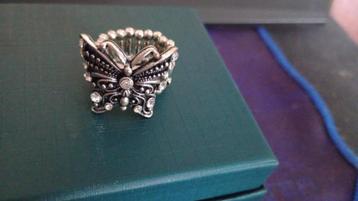 Vintage Vlinder Ring (Size:15/17) beschikbaar voor biedingen