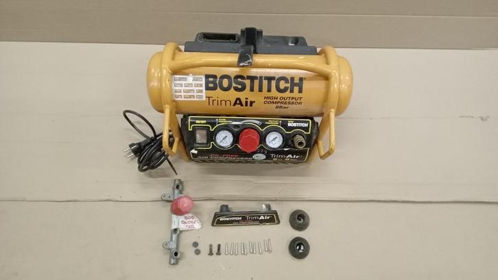 Compressor, Doe-het-zelf en Verbouw, Compressors, Zo goed als nieuw, Minder dan 25 liter, Minder dan 200 liter/min, Ophalen