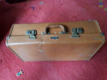 Mooie oude vintage reiskoffer uit Engeland van Fleetline. beschikbaar voor biedingen