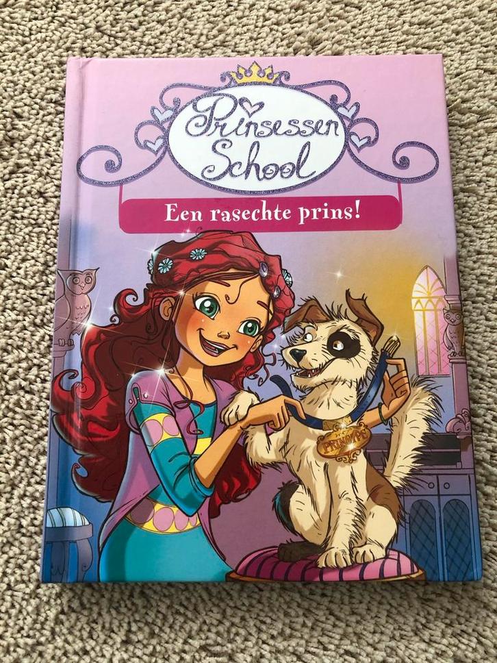Een rasechte prinses, Prinsessen school, Boeken, Kinderboeken | Jeugd | onder 10 jaar, Zo goed als nieuw, Fictie algemeen, Ophalen of Verzenden