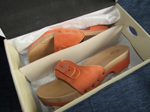 Scholl pescura matt orange 41 dr scholl klompjes slippers, Kleding | Dames, Schoenen, Nieuw, Slippers, Ophalen of Verzenden