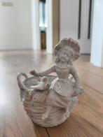 Antiek bakje met engeltje. Volledig gaaf, Antiek en Kunst, Antiek | Keramiek en Aardewerk, Ophalen