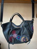 Desiqual hand/ schoudertas, Sieraden, Tassen en Uiterlijk, Ophalen of Verzenden, Zo goed als nieuw, 30 cm of meer, Minder dan 35 cm