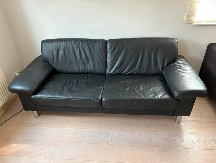 Leren 2-zitsbank, Huis en Inrichting, Banken | Bankstellen, Gebruikt, 75 tot 100 cm, Leer, Ophalen