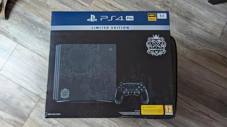 PS4 Pro 1tb Limited edition Kingdom hearts, Spelcomputers en Games, Spelcomputers | Sony PlayStation 4, Zo goed als nieuw, Pro