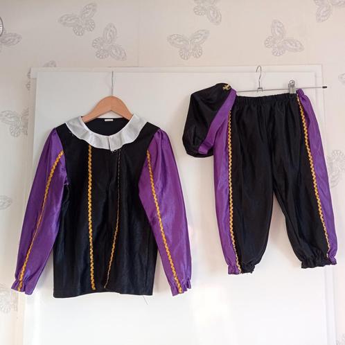 Pieten pakje / verkleedsetje zwart en paars maat 6/8 jaar, Diversen, Sinterklaas, Gebruikt, Ophalen of Verzenden