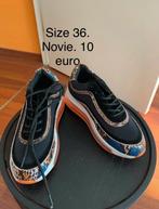 Vrouwen schoenen bundel, Kleding | Dames, Schoenen, Ophalen, Zo goed als nieuw, Zwart, Sneakers of Gympen