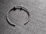 Trollbeads  twisted  bangle  voor pols maat  16/17 cm, Ophalen of Verzenden, Zo goed als nieuw, Met bedels of kralen, Zilver