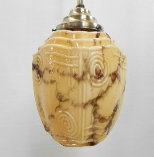 Art deco hanglamp met geel bruin gemarmerde kap, Huis en Inrichting, Lampen | Hanglampen, Nieuw, 75 cm of meer, Glas, Ophalen
