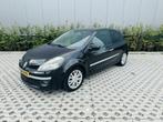 Renault Clio 2.0-16V Dynamique S/Pano?Leer/Xenon/Cruise, Auto's, Voorwielaandrijving, Gebruikt, 4 cilinders, Zwart