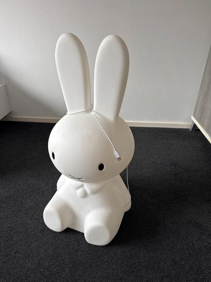 Supergrote Nijntje lamp voor kinderkamer, Kinderen en Baby's, Kinderkamer | Inrichting en Decoratie, Zo goed als nieuw, Lamp, Ophalen of Verzenden