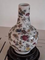Antiek Chinees Famille Rose Vaasje - Kangxi gemerkt, Ophalen of Verzenden