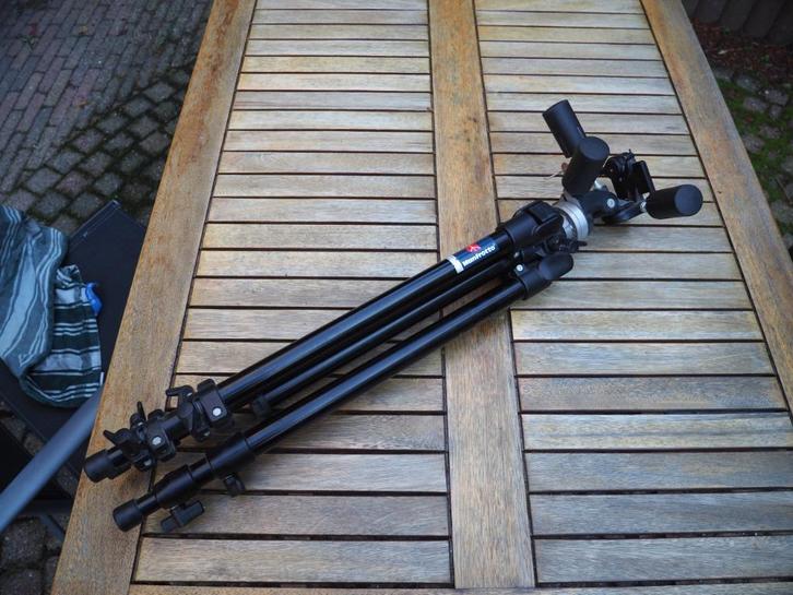Manfrotto 144b met zware kop 141 RC, Audio, Tv en Foto, Fotografie | Statieven en Balhoofden, Zo goed als nieuw, Driepoot, 175 cm of meer