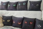Zwarte Kat Kussen 8x, Huis en Inrichting, Woonaccessoires | Kussens, Ophalen, Zo goed als nieuw, Zwart, Vierkant