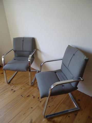 2 x Vitra figura design fauteuil Mario Bellini chrome grijs beschikbaar voor biedingen