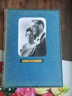 Particulier foto/plakboek 1965 ''ons koninklijk huis''., Verzamelen, Koninklijk Huis en Royalty, Verzenden, Zo goed als nieuw