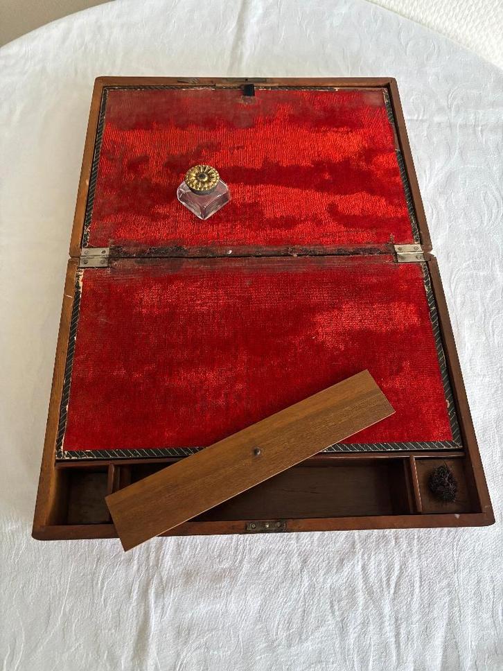 Antieke houten schrijfkist (writing slope) met inktpotje., Antiek en Kunst, Antiek | Kantoor en Zakelijk, Ophalen of Verzenden