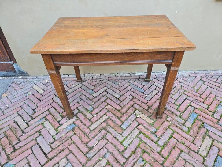 Antieke Eiken Tafel - Charmant & Authentiek, Huis en Inrichting, Tafels | Sidetables, Zo goed als nieuw, 50 tot 75 cm, 100 tot 150 cm